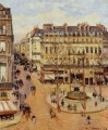 Rue Saint Honore efecto del sol de la mañana Place du Theatre Francais 1898 Camille Pissarro